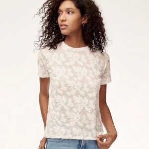 Aritzia Wilfred Tarascon white tee Womens Large crew neck applique short sleeve